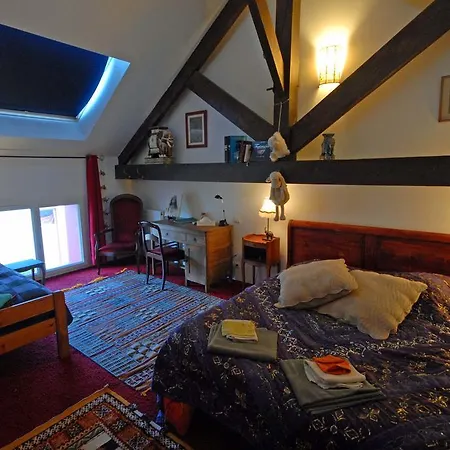 게스트하우스 Chambres D'hotes Saint-nazaire La Milonga 3*